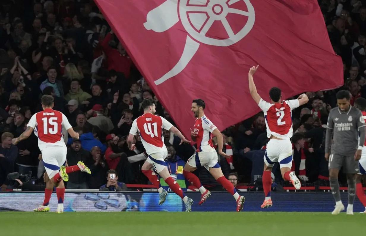 关于热刺险胜切尔西，C罗扑点救主欧冠的信息